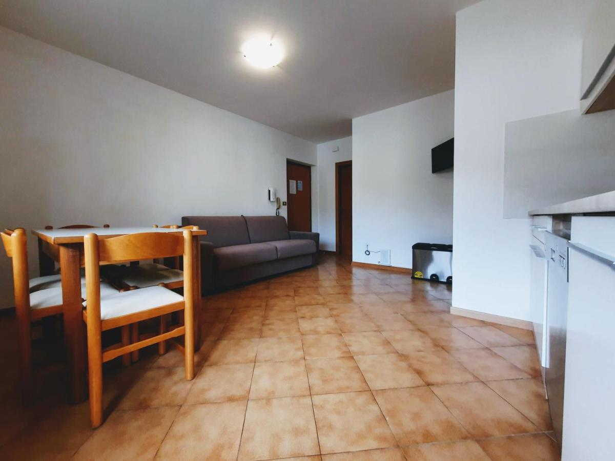 Comano Terme Apart Kültér fotó