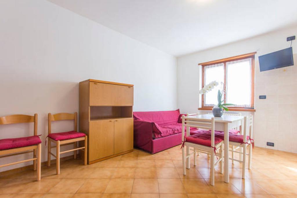 Comano Terme Apart Kültér fotó